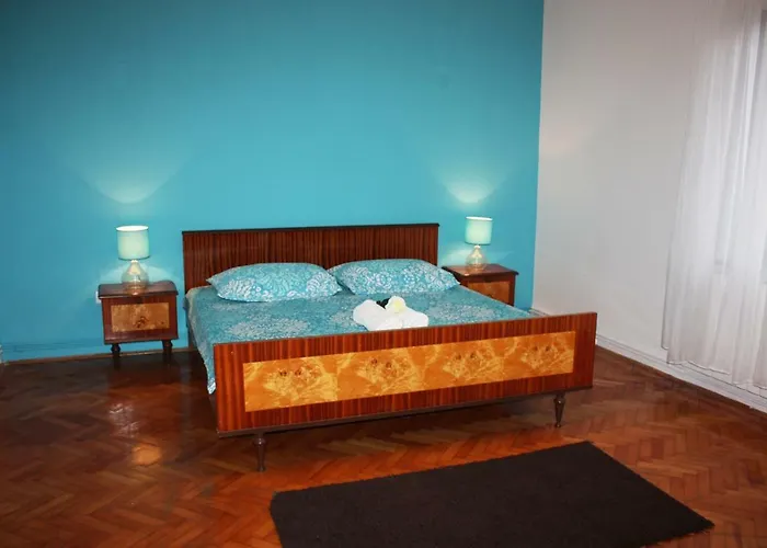 Chocolate Apartman Póla